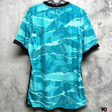 Load image into Gallery viewer, 2020-21 利物浦｜作客｜球員版｜95% New｜L｜2020-21 Liverpool Away Vaporknit ( L )
