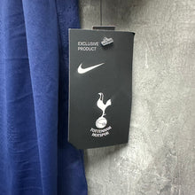 Load image into Gallery viewer, 2018-19 熱刺｜作客｜球員版｜BNWT｜L｜2018-19 Tottenham away authentic ( L )
