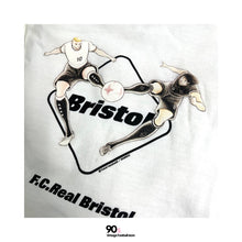 Load image into Gallery viewer, FCRB x Captain Tsubasa x STRASSEN KICKER l｜Sweatshirt｜BNWT｜M｜FCRB x Captain Tsubasa x STRASSEN KICKER Hoddie ( M ) 
