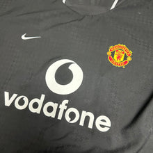 Load image into Gallery viewer, 2004-05 Man Utd Away #14 Smith EPL Full Set 90% New XL 2004-05 Man Utd Away #14 Smith EPL Version (XL) 
