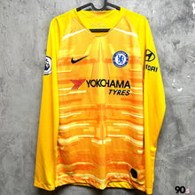 Load image into Gallery viewer, 2019-20 Chelsea GK #1 Arrizabalaga EPL Set (S)
