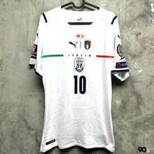 Load image into Gallery viewer, 2020-21 Italy｜Away｜Player Edition｜#10 Totti｜95% New｜XL｜2020-21 Italy Away #10 Totti Authentic (XL)
