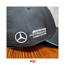 將圖片載入圖庫檢視器 MERCEDES - 2025 AMG Petronas F1 Team Cap
