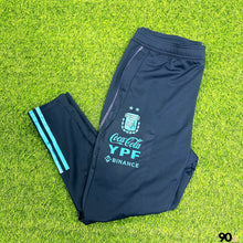 將圖片載入圖庫檢視器 2022 阿根廷｜2星Training 長褲｜BNWT｜Asia XL｜2022 Argentina 2 Star Training shorts ( Asia XL )
