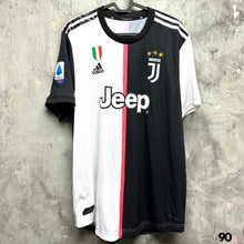 Load image into Gallery viewer, 2019-20 Juventus｜Home｜Player Version｜#7 Ronaldo｜Serie A Full Set｜95% New｜L｜2019-20 Juventus Home #7 Ronaldo Serie A version Authentic ( L )

