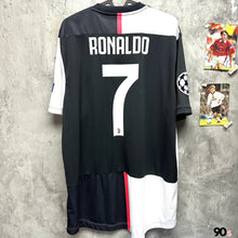 Load image into Gallery viewer, 2019-20 Juventus Home #7 Ronaldo Authentic UCL Set (XL) 

