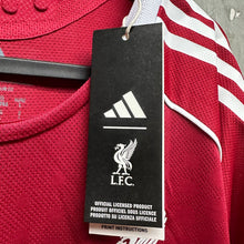 將圖片載入圖庫檢視器 2025-26 利物浦｜主場長袖｜球員版｜BNWT｜ 2025-26 Liverpool Home L/S Authentic  ( Multiple Sizes )

