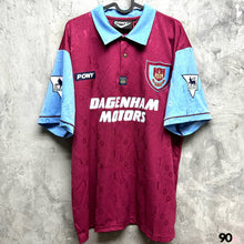 Load image into Gallery viewer, &quot;Original Retro&quot; 1995-97 Westham Official Retro Home with Retro Printing EPL set
