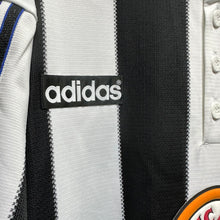 將圖片載入圖庫檢視器 《原裝復刻》 1995-97 紐卡素 x Adidas 原裝復刻主場｜1995-97 Newcastle x Adidas Home Official Retro ( Multiple Sizes )
