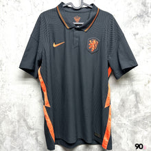 將圖片載入圖庫檢視器 2021-22 荷蘭｜作客｜球員版｜95% New｜L ｜2021-22 Holland Away Authentic ( L )

