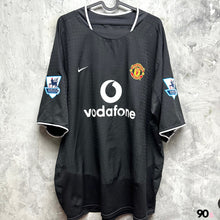 Load image into Gallery viewer, 2004-05 Man Utd Away #14 Smith EPL Full Set 90% New XL 2004-05 Man Utd Away #14 Smith EPL Version (XL) 
