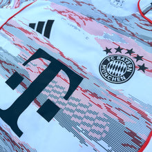 將圖片載入圖庫檢視器 2025-26 拜仁慕尼黑｜作客｜BNWT｜2025-26 Bayern Munich Away( Multiple Sizes )
