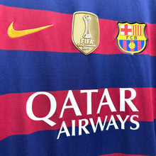 Load image into Gallery viewer, 2015-16 Barcelona Home #8 Iniesta La Liga Full Set | 90% New | L | 2015-16 Barcelona Home #8 Iniesta La Liga Set Authentic ( L ) 
