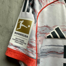 將圖片載入圖庫檢視器 2025-26 拜仁慕尼黑｜作客｜球員版｜BNWT｜2025-26 Bayern Munich Away authentic ( Multiple Sizes )
