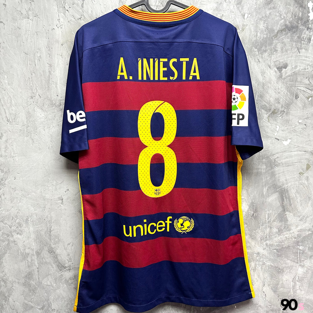 2015-16 Barcelona Home #8 Iniesta La Liga Full Set | 90% New | L | 2015-16 Barcelona Home #8 Iniesta La Liga Set Authentic ( L ) 