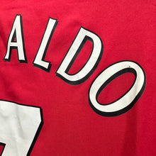 Load image into Gallery viewer, 2003-04 Manchester United | Home | #7 Ronaldo | BNWT | L | 2003-04 Manchester United Home #7 Ronaldo ( L )
